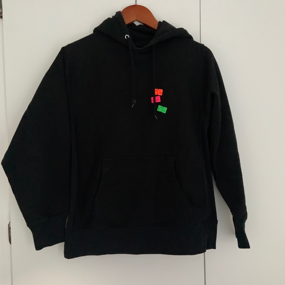black hoodie sz small